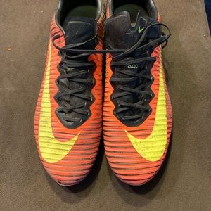 Used Mercurial Vapor size 9